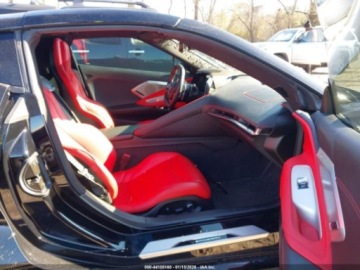 Chevrolet Corvette C7 2021 Chevrolet Corvette Stingray 2LT 2021 6.2 Benzyna 495KM, zdjęcie 9