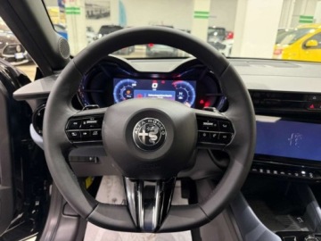 Alfa Romeo Junior SUV 1.2 Hybrid 145KM 2026 ALFA ROMEO Junior Ibrida Suv 1.2 (145KM) 2026, zdjęcie 9