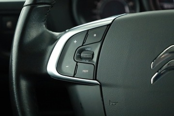 Citroen C4 II Hatchback 5d Facelifting 1.2 PureTech 110KM 2015 Citroen C4 1.2 PureTech, Salon Polska, Serwis ASO, zdjęcie 10