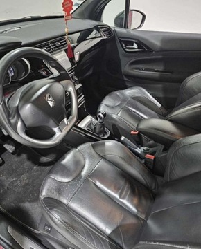 DS 3 Hatchback (Citroen) 1.2 VTi 82KM 2014 Citroen DS3, zdjęcie 8