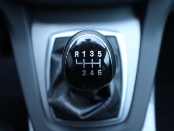 Ford Kuga I 2011 Ford Kuga 2.0 TDCi, Navi, Klima, Klimatronic, zdjęcie 17