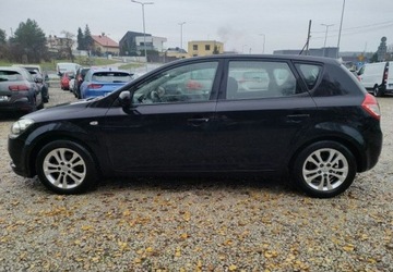 Kia Ceed I Hatchback 5d Facelifting 1.4 DOHC CVVT 90KM 2011 Kia Ceed Super stan Maly przebieg 12.2011 1.4 Benzyna 90KM, zdjęcie 10