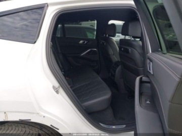 BMW X6 G06 2024 BMW X6 2024r., 4x4, 4.4L 4.4 Hybryda 523KM, zdjęcie 9