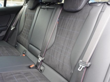 BMW Seria 1 F70 2026 BMW Seria 1 120 Sport Hatchback 1.5 (170KM) 2026, zdjęcie 11