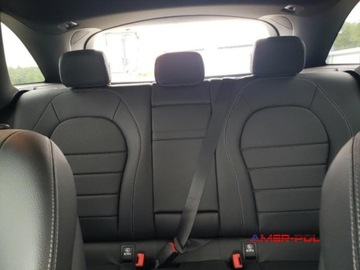 Mercedes CLC 2021 Mercedes-Benz CLC 2021 r.,2,0L 300 4MATIC 2.0 Benzyna 255KM, zdjęcie 9