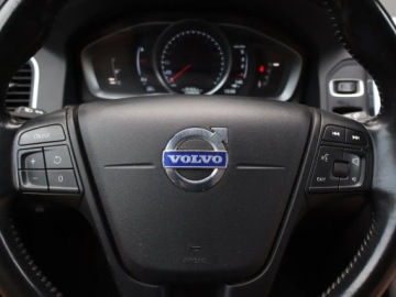 Volvo XC60 I SUV Facelifting 2.4 D4 181KM 2015 Volvo XC60 D4, Salon Polska, Serwis ASO, 178 KM, zdjęcie 18