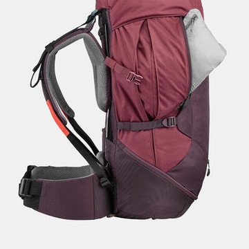 Женский треккинговый рюкзак Forclaz 50 Easyfit l