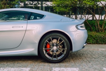 Aston Martin 2015 Aston Martin V8 Vantage, zdjęcie 6