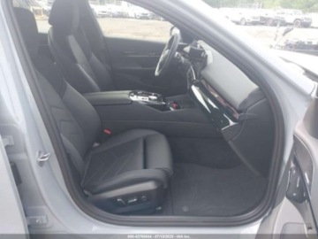 BMW Seria 5 G90-91 2025 BMW Seria 5 540i xDrive 2025 3.0l 3.0 Benzyna 375KM, zdjęcie 9