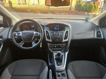 Ford Focus III Hatchback 5d 1.6 Duratec 125KM 2013 Ford Focus 1.6i (125PS) KlimaTronik, Elektryka,, zdjęcie 22
