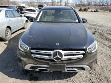 Mercedes GLC C253 2021 Mercedes-Benz GLC 300 4Matic 2021 2.0l 2.0 Benzyna 255KM, zdjęcie 5