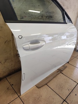 Drzwi prawe przód 208 II 2