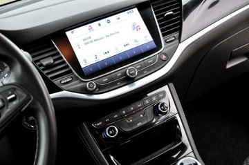 Opel Astra K Sports Tourer 1.4 Turbo 150KM 2017 Opel Astra 1.4 Turbo 150 KM Full Opcja Cosmo, zdjęcie 21