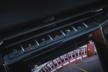 Jeep Grand Cherokee IV 2022 Jeep Grand Cherokee WL | 2022 | 3.6 benzyna + LPG | 25 500 km, zdjęcie 23