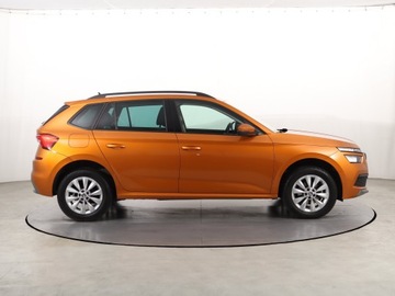 Skoda Kamiq Crossover 1.0 TSI 110KM 2022 Skoda Kamiq 1.0 TSI, Salon Polska, Serwis ASO, zdjęcie 5