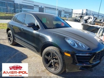 Porsche Macan SUV 2.0 252KM 2017 Porsche Macan 2017 PORSCHE MACAN 2.0 Benzyna 252KM