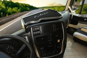 RTV TIR IVECO STRALIS HI WAY HI-WAY ЦЕНТРАЛЬНАЯ ПОЛКА