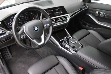BMW Seria 3 G20-G21 Limuzyna 2.0 318i 156KM 2022 BMW Seria 3 Oferta Dealera BMW M-Cars 2.0 Benzyna 156KM, zdjęcie 12