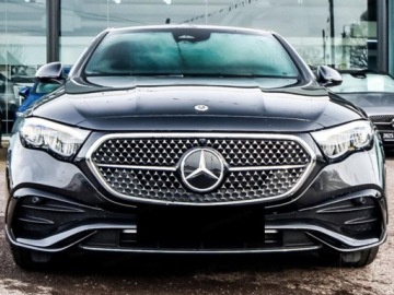 Mercedes Klasa E W214 Sedan 2.0 220d 197KM 2026 E Klasa 220 d 4-Matic AMG 2.0 (197KM) 2026, zdjęcie 1