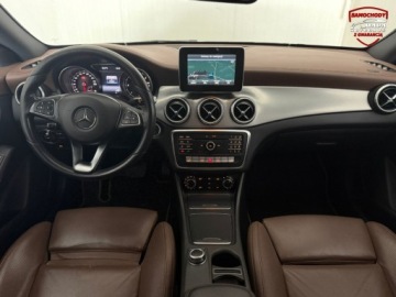 Mercedes CLA C117 Shooting Brake Facelifting 1.5 180 d 109KM 2016 Mercedes-Benz CLA Shooting Brake X117 Bezwypadkowy Serwisowany Automat 1.5, zdjęcie 17