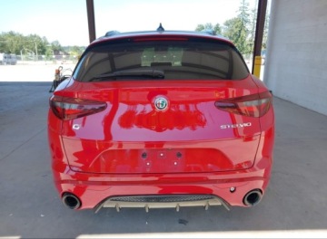 Alfa Romeo Stelvio 2022 Alfa Romeo Stelvio 2022r., VELOCE TI AWD, 2L, od ubezpieczalni 2.0 Benzyna, zdjęcie 5