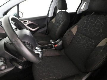 Peugeot 2008 I SUV 1.6 e-HDi 92KM 2015 Peugeot 2008 1.6 HDi Style Klimatyzacja Nawigacja, zdjęcie 12