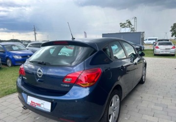 Opel Astra J Hatchback 5d 1.6 Turbo ECOTEC 180KM 2010 Opel Astra Opel Astra 1,6T 180KM, Parktronik Przod i Tyl, Oplacony, Zadbany, zdjęcie 6