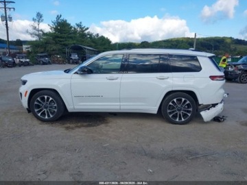 Jeep Grand Cherokee IV 2022 Jeep Grand Cherokee L Overland 2022 3.6l 3.6 Benzyna 293KM, zdjęcie 2