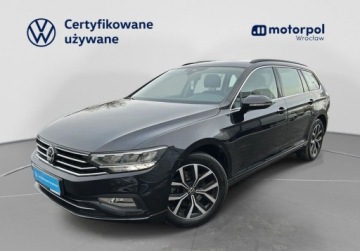 Volkswagen Passat B8 Variant Facelifting 1.5 TSI EVO 150KM 2023 Volkswagen Passat Variant Variant Business Pakiety, ACC, Kamera, GPS, Pod