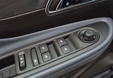 Opel Mokka I SUV 1.6 CDTI Ecotec 136KM 2015 Opel Mokka 1,6 136 KM Automat Cosmo Navi Kamera PDC Xenon 1.6 Diesel 136KM, zdjęcie 17