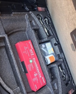 Mazda 6 III Kombi Facelifting 2016 2.2 SKYACTIV-D I-ELOOP 175KM 2017 Mazda 6 bezwypadekserwis asofull wersjaz Belgi 2.2 Diesel 175KM, zdjęcie 28