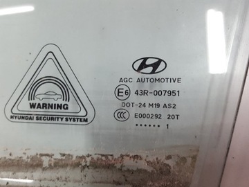 HYUNDAI IX35 11R SKLO (OKNO) DVEŘE LEVÝ PŘEDNÍ
