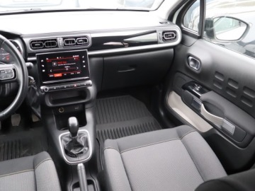 Citroen C3 III Hatchback 1.2 PureTech 82KM 2019 Citroen C3 1.2 PureTech, Salon Polska, Serwis ASO, zdjęcie 7