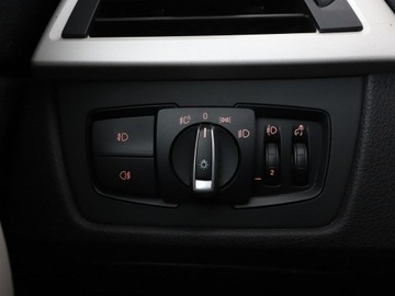 BMW Seria 3 F30-F31-F34 Limuzyna Facelifting 2.0 318d 150KM 2015 BMW 318 2.0d Automat GT Advantage Nawigacja, zdjęcie 31