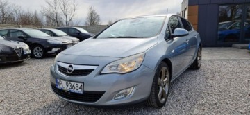 Opel Astra J Hatchback 5d 1.7 CDTI ECOTEC 110KM 2010 Opel Astra Jeden Właściciel Zarejestrowany 1.7, zdjęcie 1