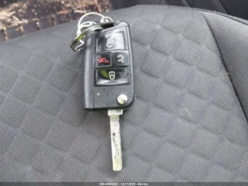 Volkswagen Tiguan II 2019 Volkswagen Tiguan 2019 VOLKSWAGEN TIGUAN 2.0T S 2.0 Benzyna 184KM, zdjęcie 13