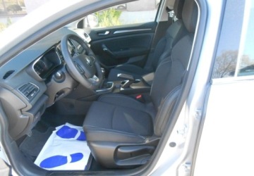 Renault Megane IV Hatchback 5d  Facelifting 1.5 Blue dCi 115KM 2021 Renault Megane Renault Megane IV 1.5 Diesel 115KM, zdjęcie 10