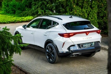 Cupra Formentor Crossover 1.5 TSI 150KM 2026 Cupra Formentor 1.5 e-TSI 150 KM DSG - Dostępny, zdjęcie 12