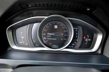 Volvo V60 I Kombi Facelifting 1.6 D2 115KM 2015 Volvo V60 LiFT Ocean Race 1,6 HDi Ledy Digital, zdjęcie 29