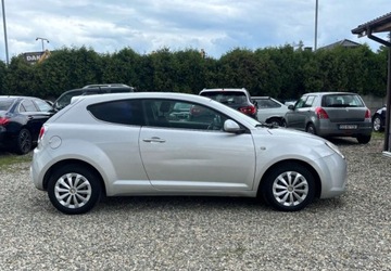 Alfa Romeo MiTo Hatchback 3d 1.6 JTDM 120KM 2009 Alfa Romeo Mito Alfa Romeo Mito 1.6 Diesel 120KM, zdjęcie 6