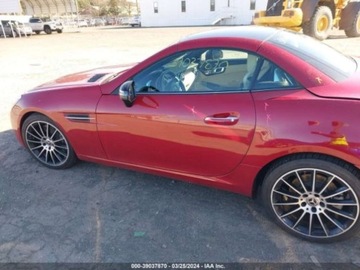 Mercedes SLC 2020 Mercedes-Benz SLC 2020 Mercedes-Benz SLC SLC 300 Roadster 2.0 Benzyna 241KM, zdjęcie 12