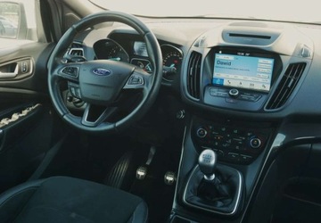 Ford Kuga II SUV Facelifting 2.0 TDCi 150KM 2017 Ford Kuga Ford Kuga 2.0 TDCi AWD ST-Line 2.0 Diesel 150KM, zdjęcie 22