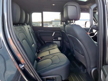 Land Rover Defender IV (L663) 2024 Land Rover Defender 130 Outbound 2024 3.0l 3.0 Benzyna 395KM, zdjęcie 10