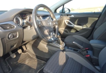 Opel Astra K Sportstourer Facelifting 1.5 Diesel 122KM 2021 Opel Astra Opel Astra 2021 1.5 Diesel 122KM, zdjęcie 10
