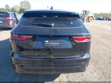 Jaguar F-Pace 2024 Jaguar F-Pace R-Dynamic S P250 2024 2.0l 2.0 Benzyna 246KM, zdjęcie 4