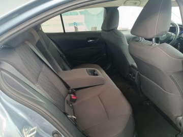 Toyota Corolla XII Sedan Facelifting 1.5 VVT-i 125KM 2023 Toyota Corolla 1.5 COMFORT Automat SALON PL Salon PL I rej 03.2023, zdjęcie 35