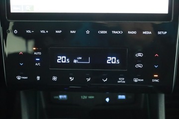 Hyundai Tucson IV SUV 1.6 T-GDI 48V 180KM 2023 Hyundai Tucson 1.6 T-GDI 48V MHEV, Salon Polska, zdjęcie 9