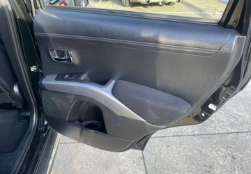 Mitsubishi Outlander II 2.0 MIVEC 147KM 2010 Mitsubishi Outlander Mitsubishi Outlander 2.0 2WD Edition 2.0 Benzyna 147KM, zdjęcie 17