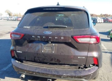 Ford Kuga III 2023 Ford Kuga 2023, 2.0L, 4x4, ST-LINE ELITE, od ubezpieczalni 2.0 Benzyna, zdjęcie 1