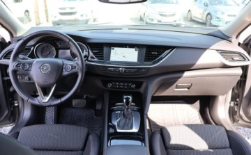Opel Insignia II Sports Tourer 2.0 CDTI 170KM 2019 Opel Insignia Kamera, Nawigacja, Czujniki, El reg. fotela klapa bag. Gwara, zdjęcie 18